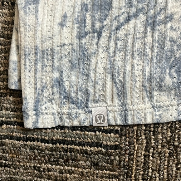 NWOT LULULEMON "TRAIN TO BE TANK" TOP SZ S $64 - Picture 4 of 5